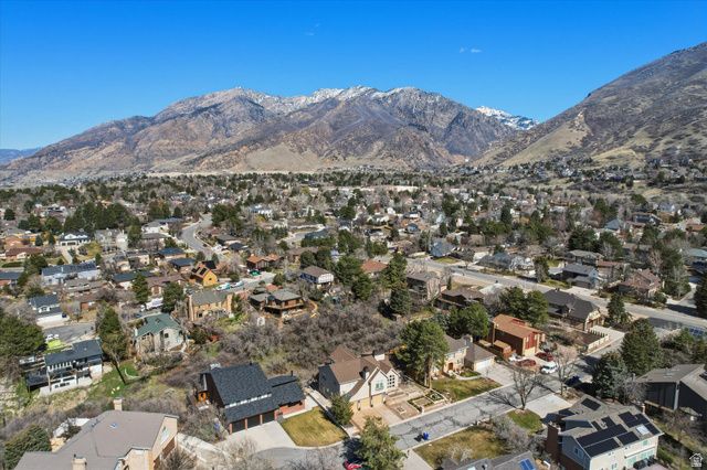 3205 E DANISH WAY, Cottonwood Heights, UT 84121