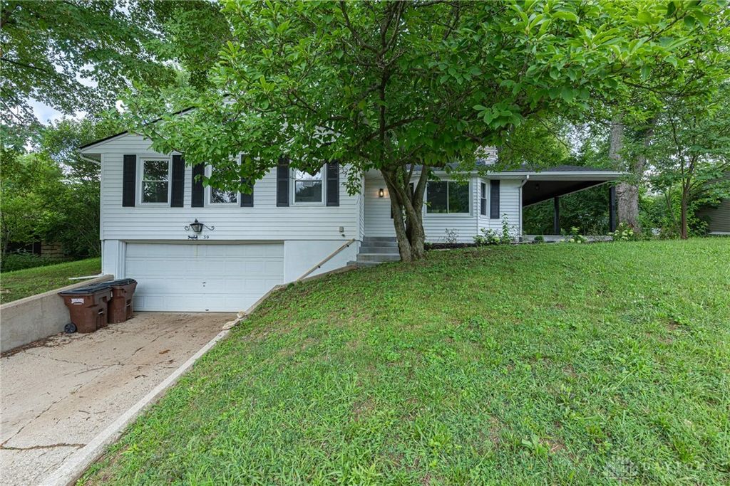 39 E Bryant Avenue, Franklin, OH 45005