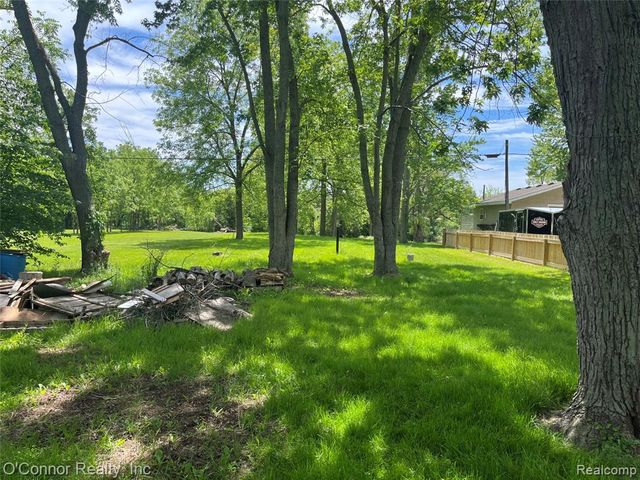 3909 Burtch Road, Burtchville, MI 48059