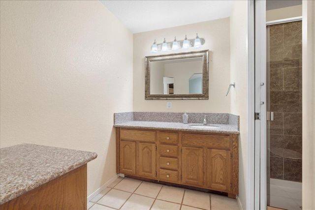 8230 Peregrine Way, Citrus Heights, CA 95610
