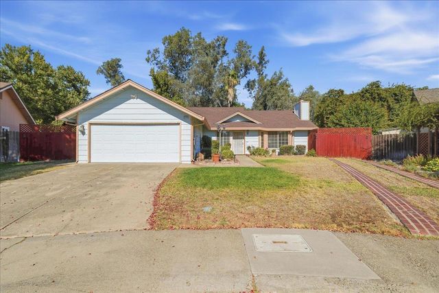 8230 Peregrine Way, Citrus Heights, CA 95610