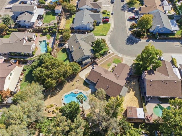8230 Peregrine Way, Citrus Heights, CA 95610