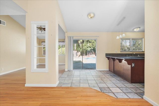 8230 Peregrine Way, Citrus Heights, CA 95610