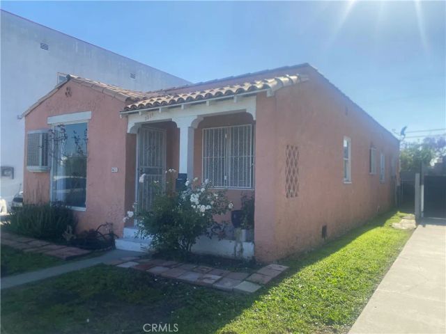 3519 S Norton, Los Angeles, CA 90018