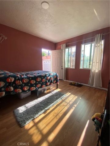 3519 S Norton, Los Angeles, CA 90018
