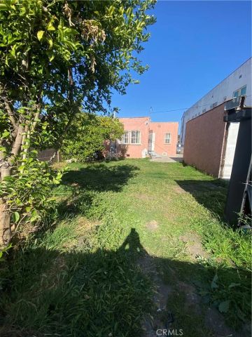 3519 S Norton, Los Angeles, CA 90018