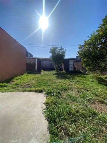 3519 S Norton, Los Angeles, CA 90018