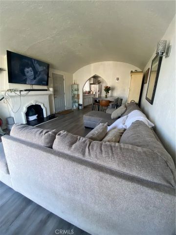 3519 S Norton, Los Angeles, CA 90018