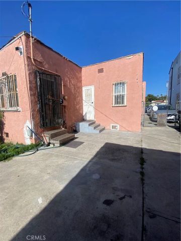 3519 S Norton, Los Angeles, CA 90018