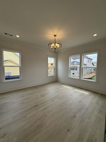 5205 Fairhaven Ct, N, Thompsons Station, TN 37179
