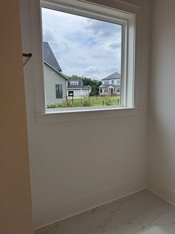 5205 Fairhaven Ct, N, Thompsons Station, TN 37179