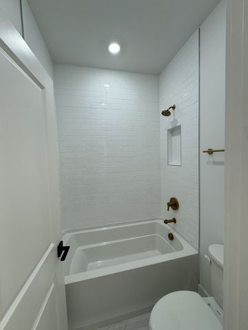 5205 Fairhaven Ct, N, Thompsons Station, TN 37179