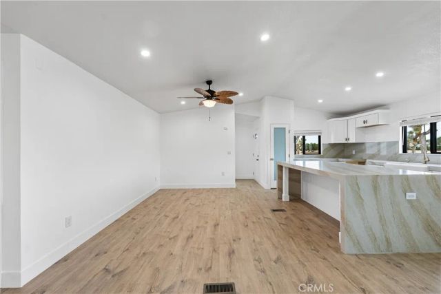 4009 W Avenue K-8, Quartz Hill, CA 93536