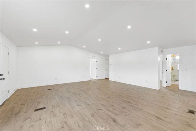4009 W Avenue K-8, Quartz Hill, CA 93536