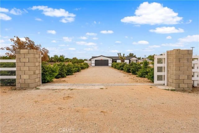 4009 W Avenue K-8, Quartz Hill, CA 93536