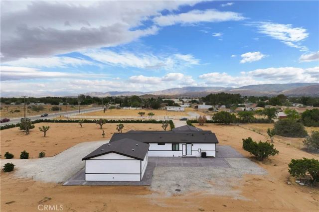 4009 W Avenue K-8, Quartz Hill, CA 93536