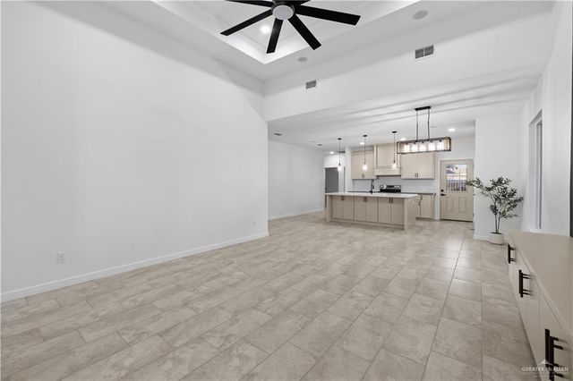 2713 E Comal Road, Edinburg, TX 78542