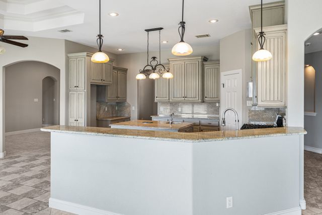 2123 Austins Circle, Tool, TX 75143