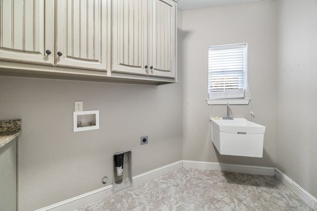 2123 Austins Circle, Tool, TX 75143