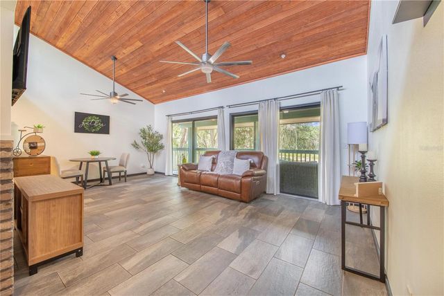 816 PINEWOOD COURT 3126, Haines City, FL 33844