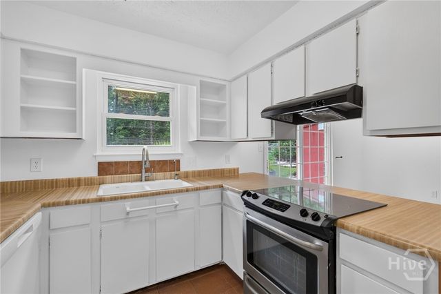 114 Fox Street, Springfield, GA 31329
