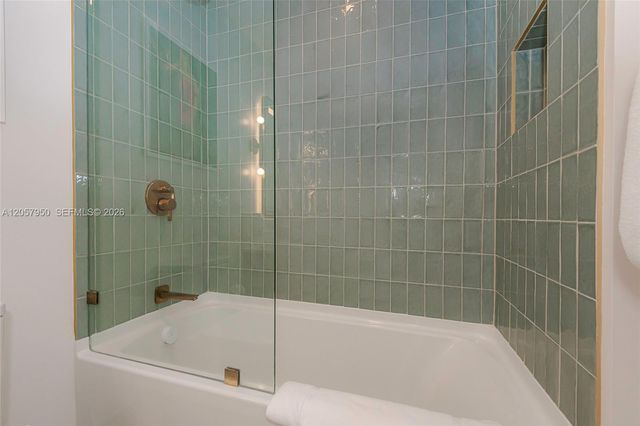 398 NE 5th St 4003, Miami, FL 33132
