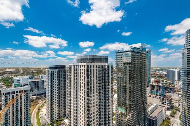 398 NE 5th St 4003, Miami, FL 33132