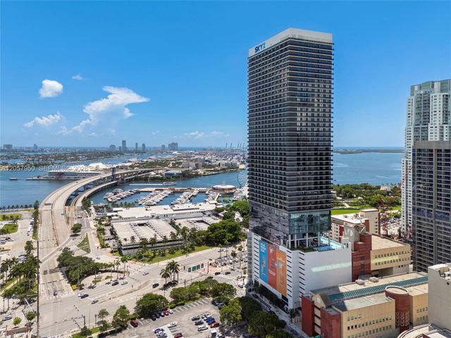 398 NE 5th St 4003, Miami, FL 33132