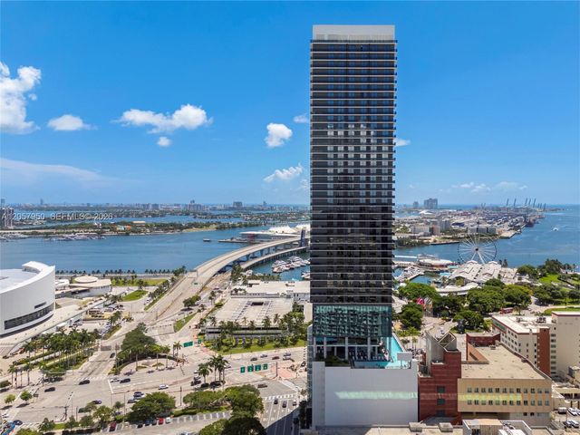 398 NE 5th St 4003, Miami, FL 33132
