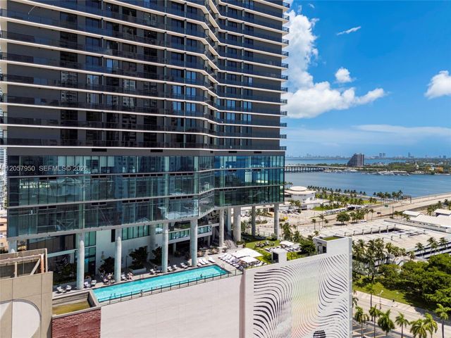 398 NE 5th St 4003, Miami, FL 33132