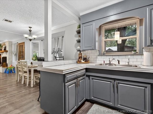 1869 Putnam Drive, Bartlesville, OK 74006