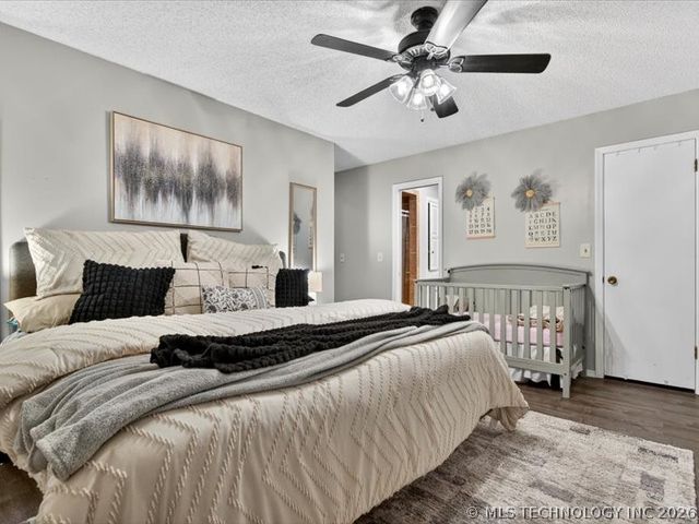 1869 Putnam Drive, Bartlesville, OK 74006