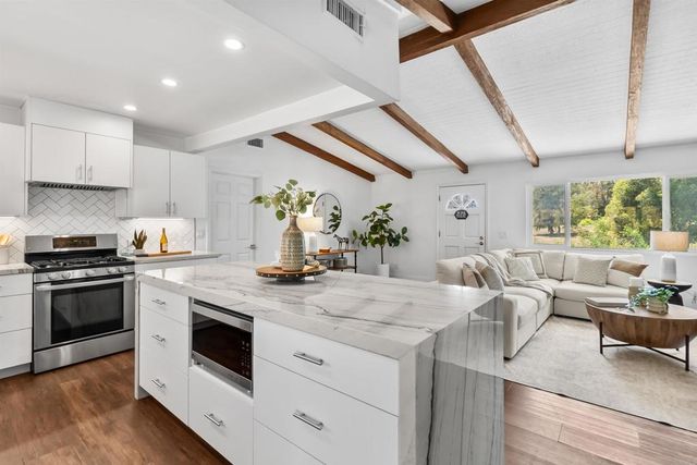 4554 Estate Drive, Fallbrook, CA 92028