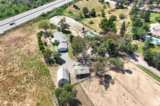 4554 Estate Drive, Fallbrook, CA 92028