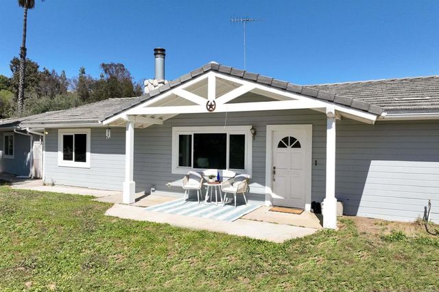 4554 Estate Drive, Fallbrook, CA 92028