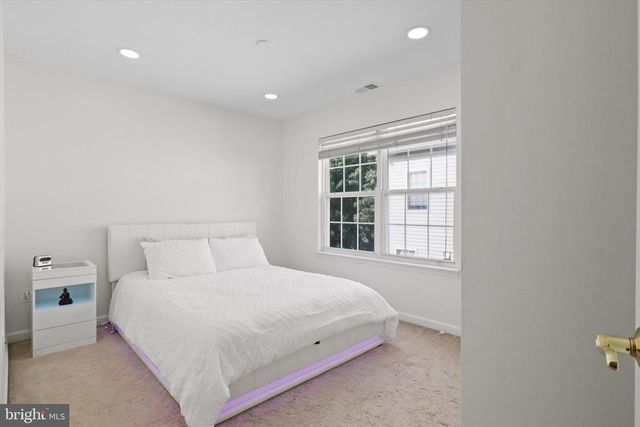 6253 SIBEL PL, Alexandria, VA 22310
