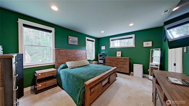 5542 NW Brightway Street, Bremerton, WA 98312