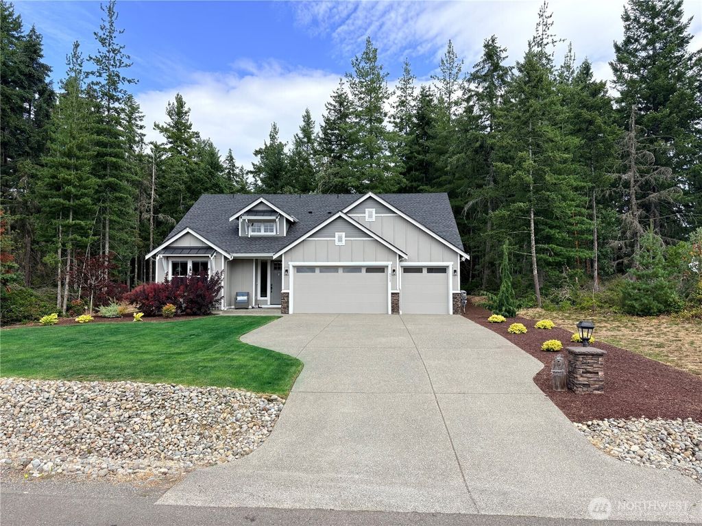 5542 NW Brightway Street, Bremerton, WA 98312