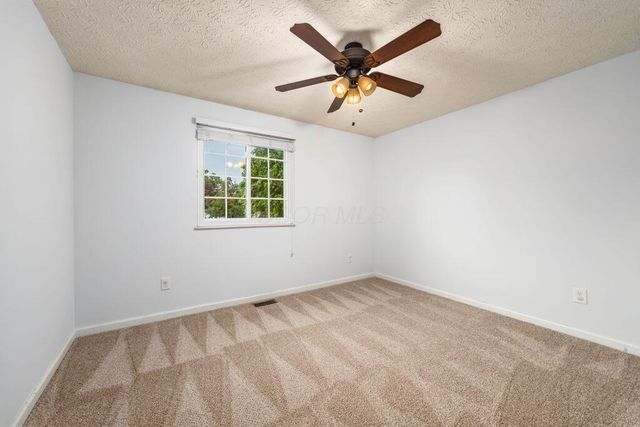 3841 Orange Blossom Lane, Gahanna, OH 43230