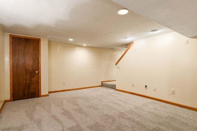 3841 Orange Blossom Lane, Gahanna, OH 43230