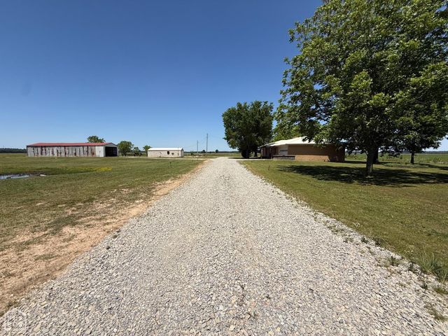 2729 County Road 960, Brookland, AR 72417
