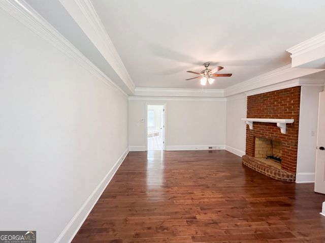 4342 Trotters Way Drive, Snellville, GA 30039