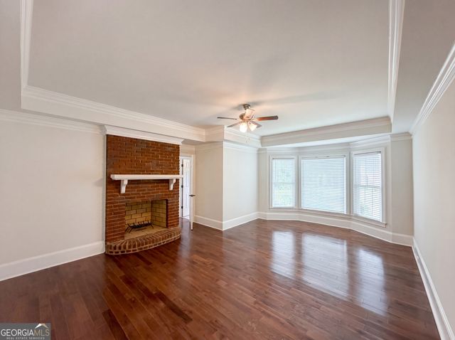 4342 Trotters Way Drive, Snellville, GA 30039