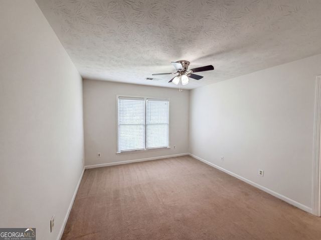 4342 Trotters Way Drive, Snellville, GA 30039