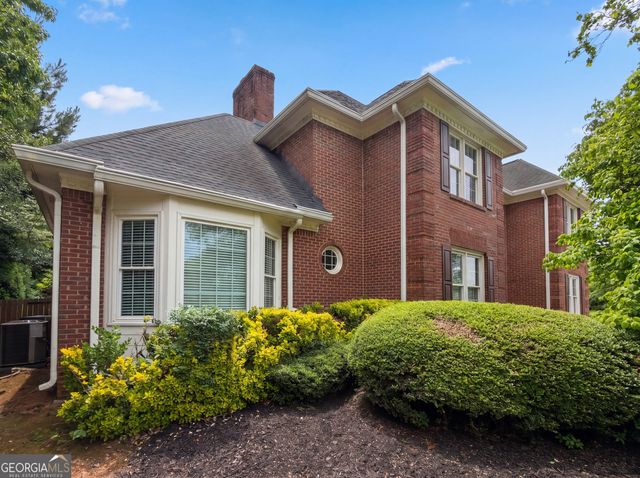 4342 Trotters Way Drive, Snellville, GA 30039