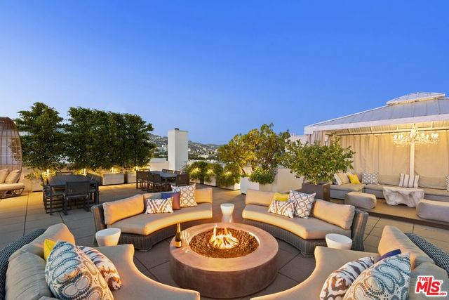 450 N Palm Drive 507, Beverly Hills, CA 90210