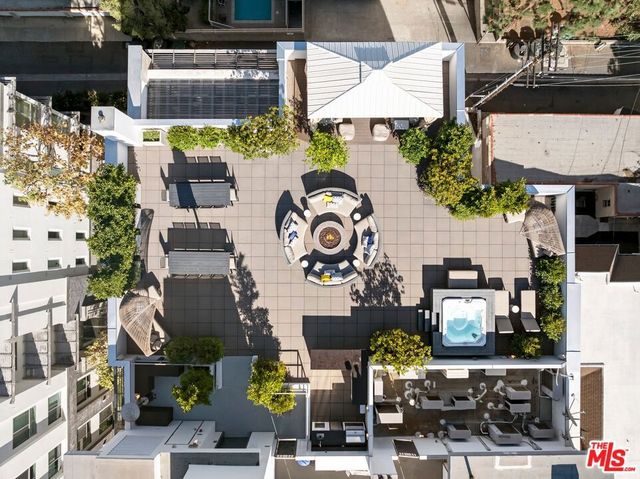 450 N Palm Drive 507, Beverly Hills, CA 90210