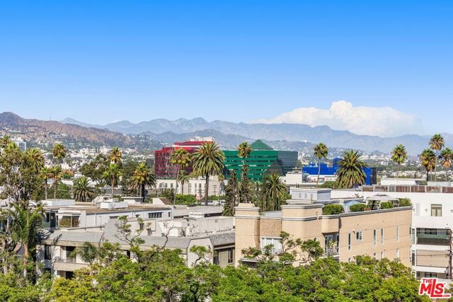 450 N Palm Drive 507, Beverly Hills, CA 90210