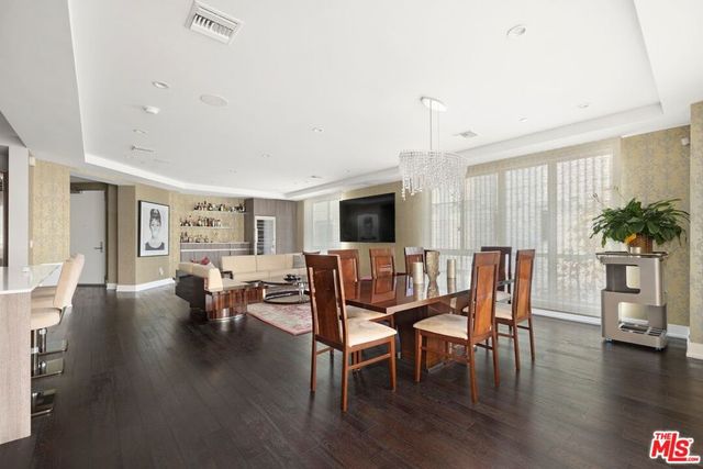 450 N Palm Drive 507, Beverly Hills, CA 90210