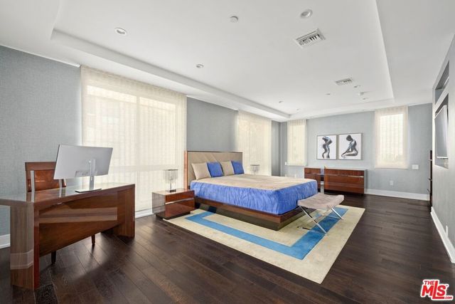 450 N Palm Drive 507, Beverly Hills, CA 90210